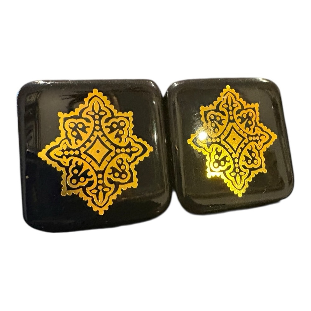 Vintage Black & Gold Square Clip-On Earrings – Retro Mod Statement Jewelry J19